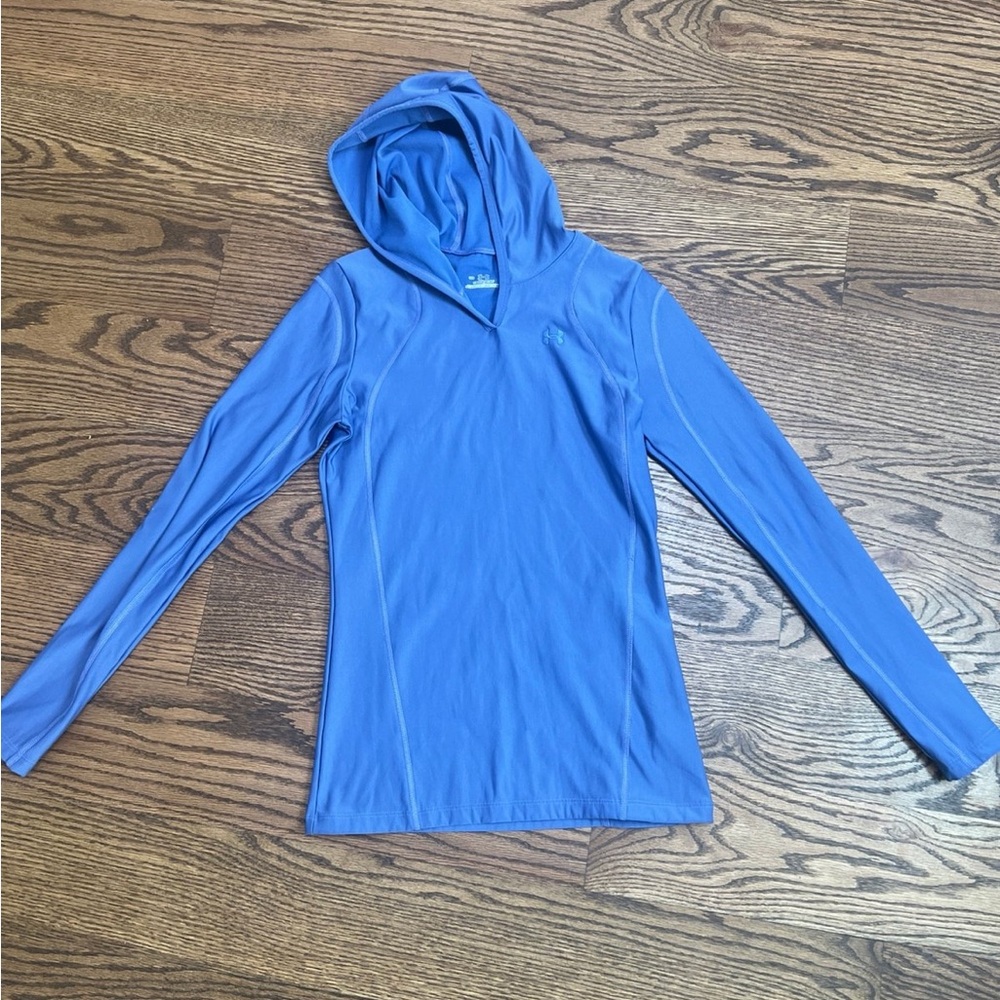 Small under armour shirt